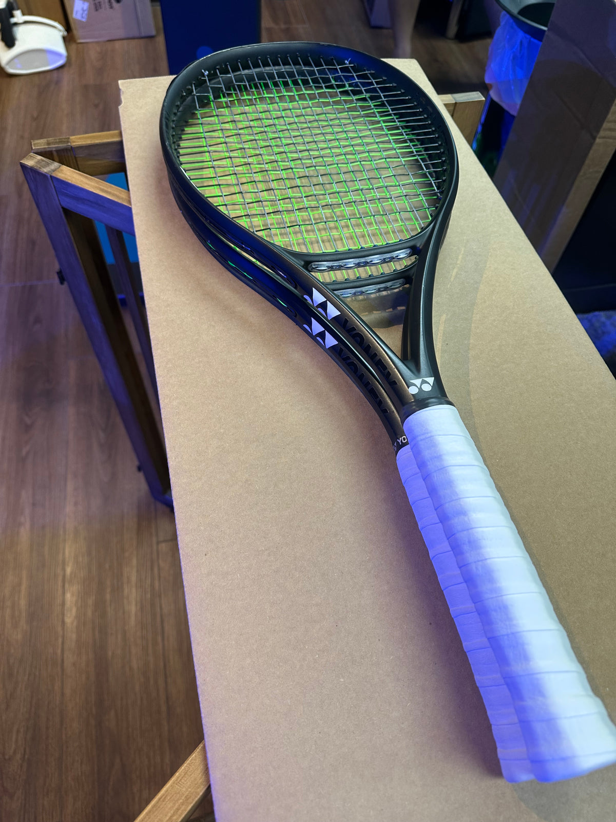 Yonex EZONE Blackouts