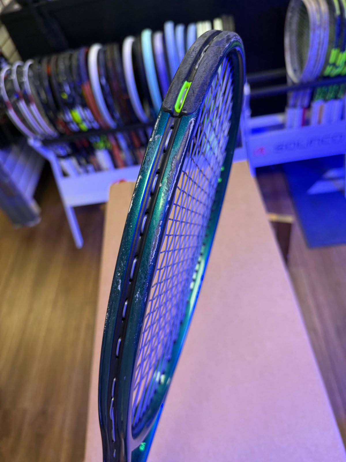 Wilson Blade Pro 18x20 V9