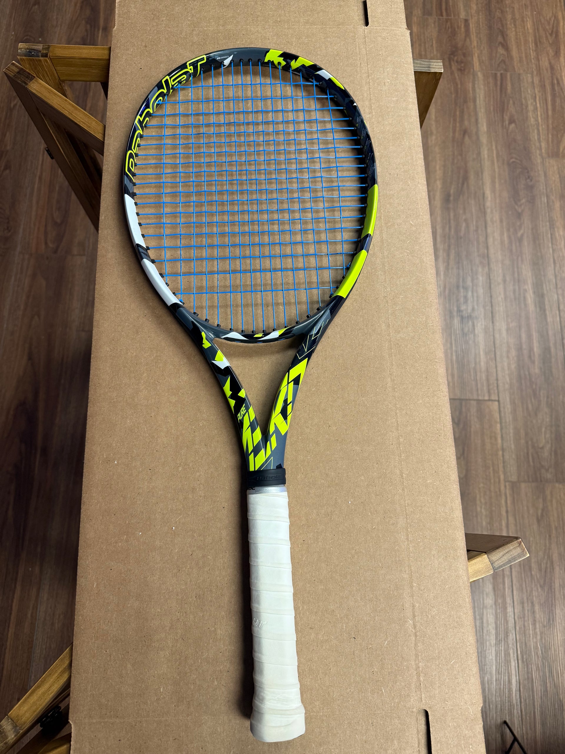 Babolat Pure Aero 100
