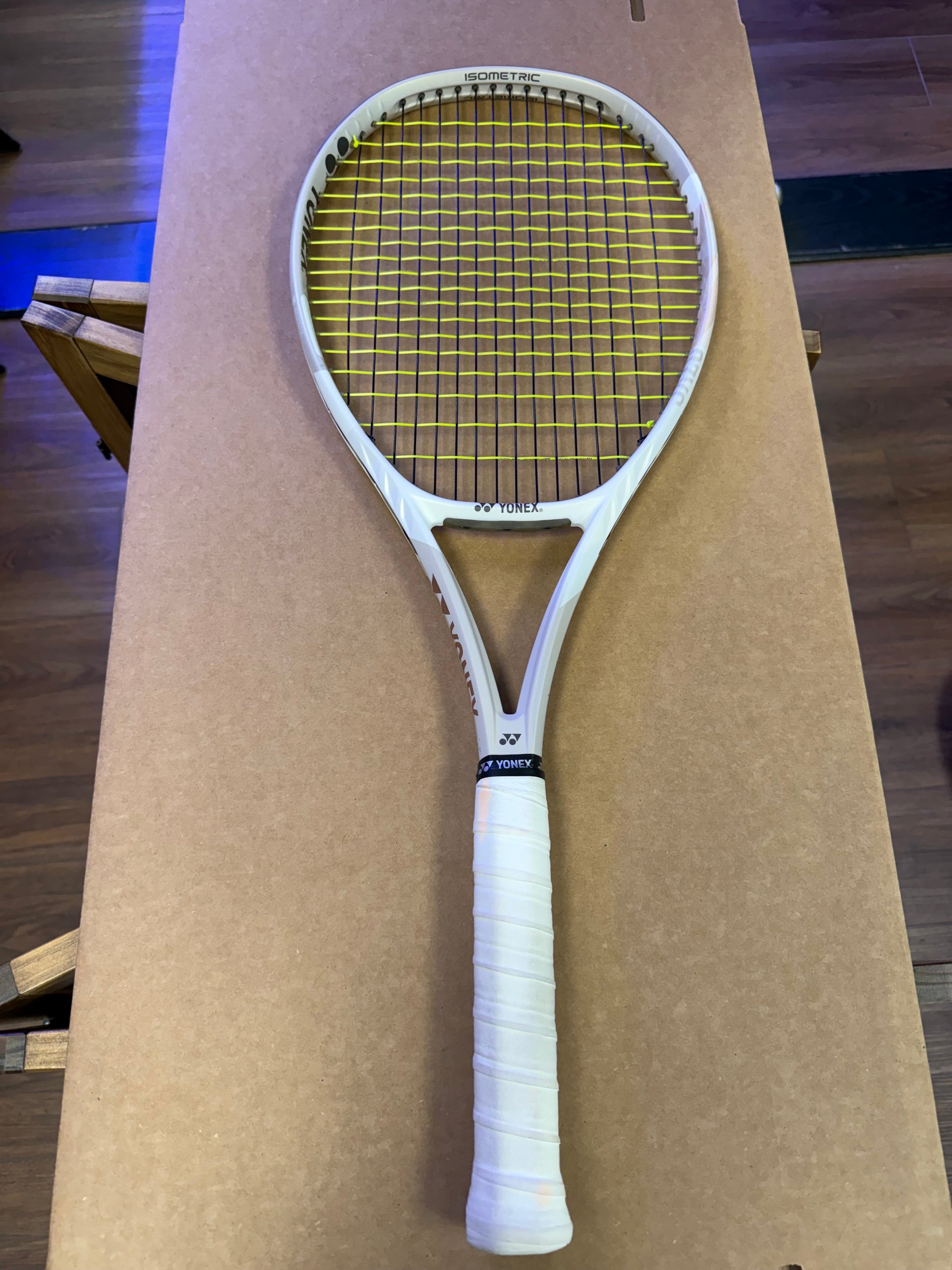 Yonex VCORE 100L