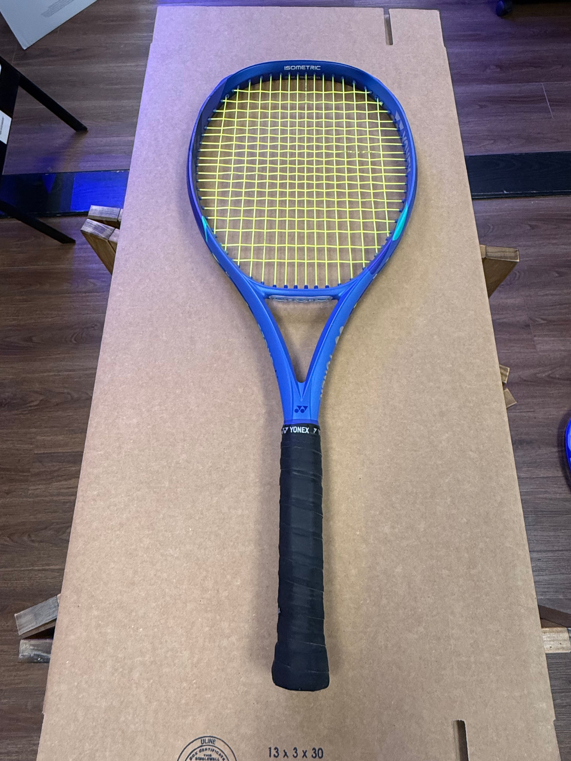 Yonex Ezone 100