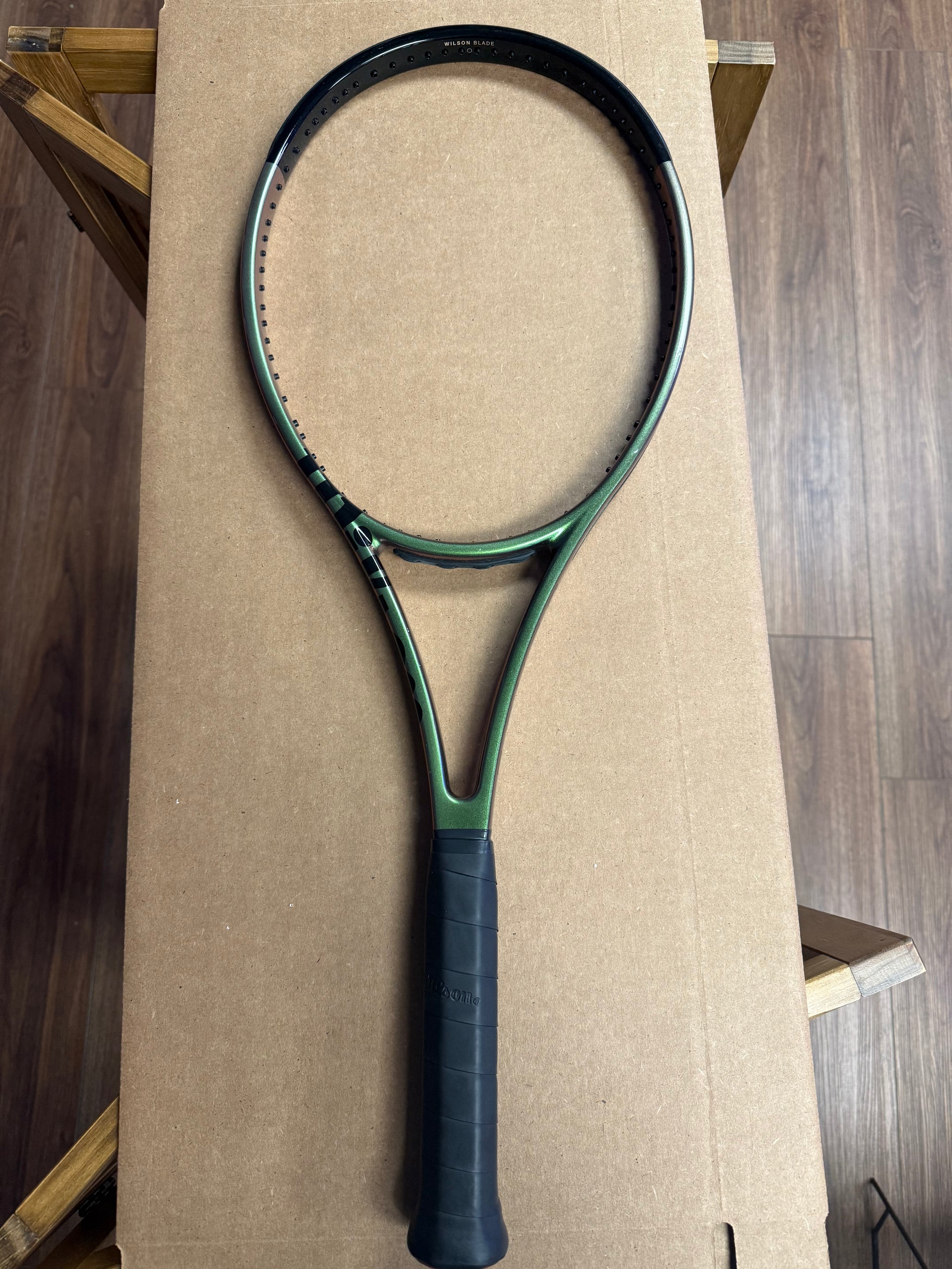 Blade V8 Pro 18x20