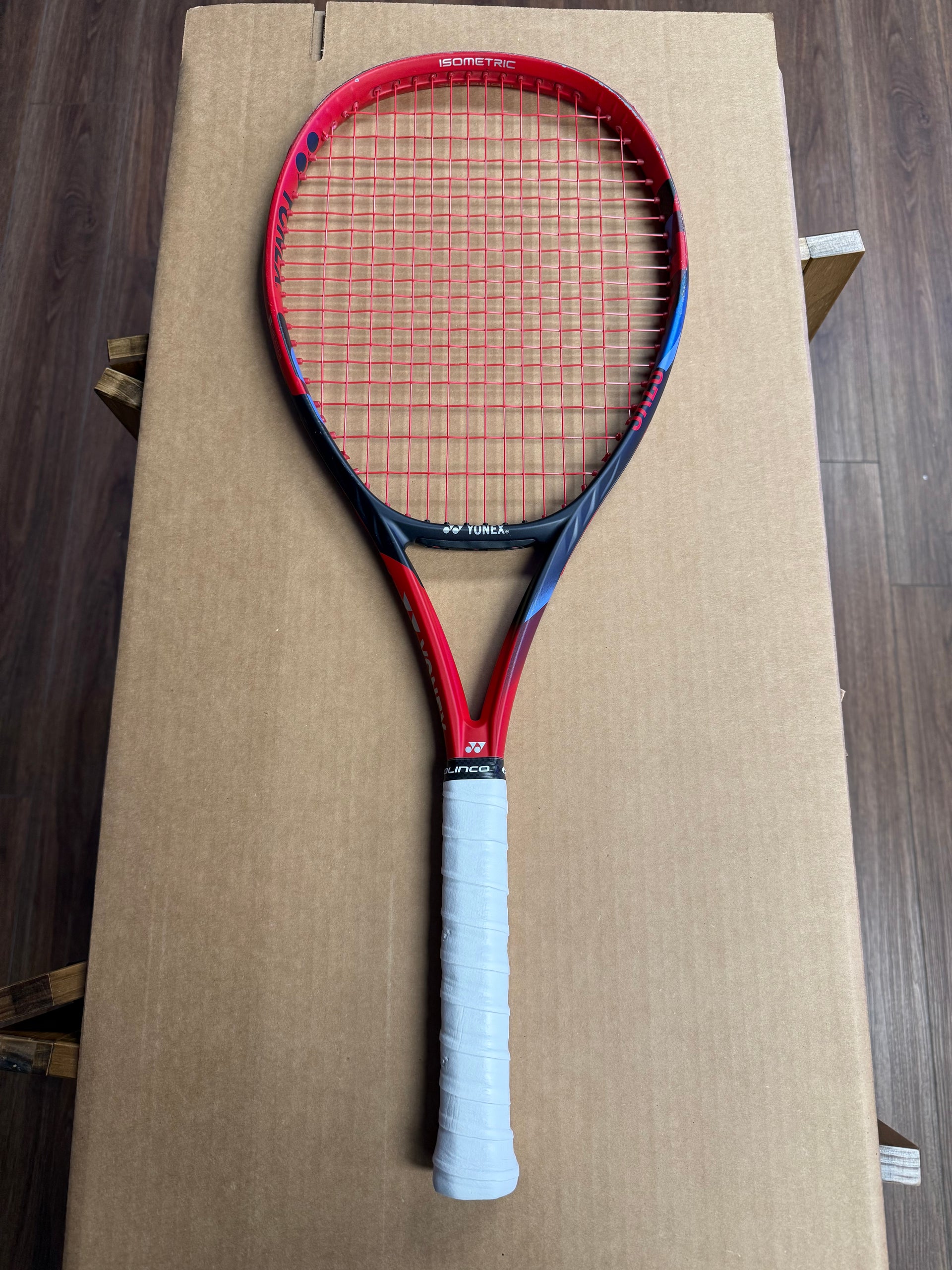 Yonex VCORE 100 (1) WYSIWYG