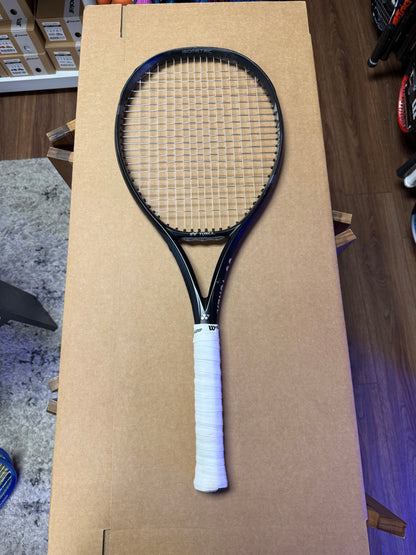 Yonex EZONE 100 (2022)