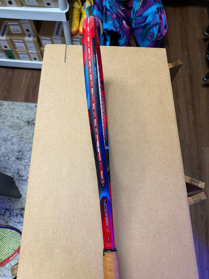 Yonex VCORE 95 (2023 L2)