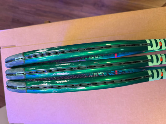 Wilson Blade 100 Pro V10