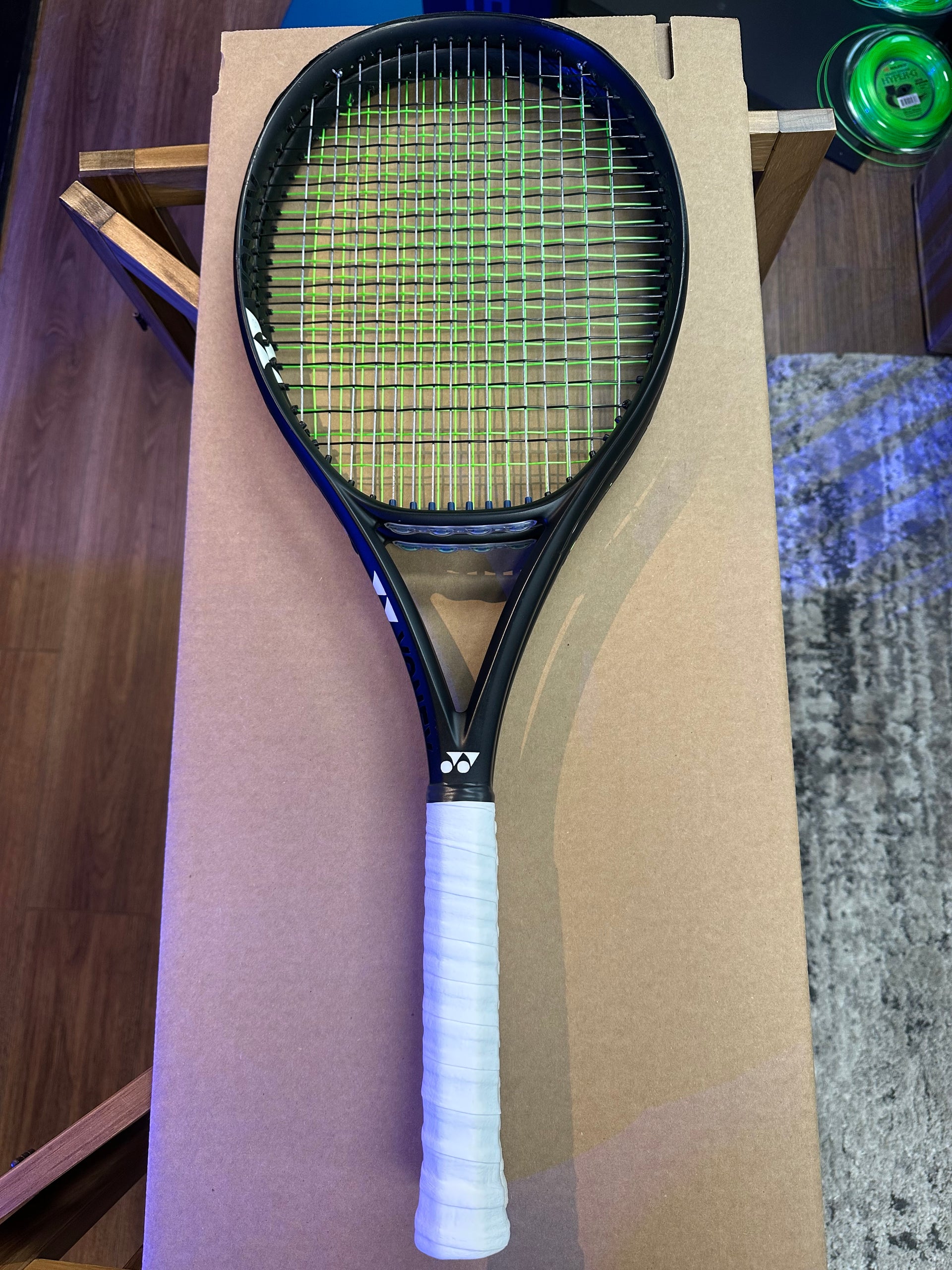 Yonex EZONE Blackouts