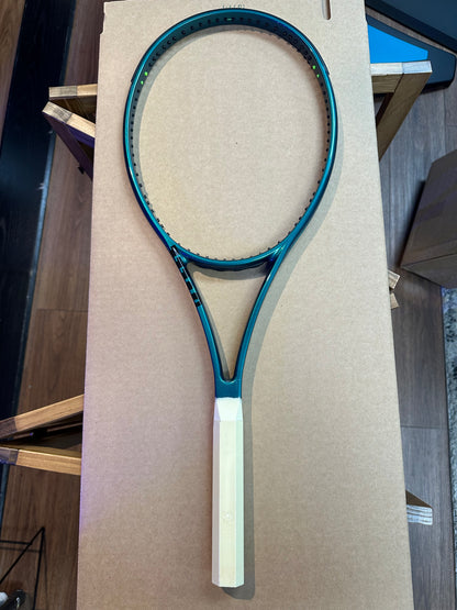 Stefanos Tsisitpas Personal Blade