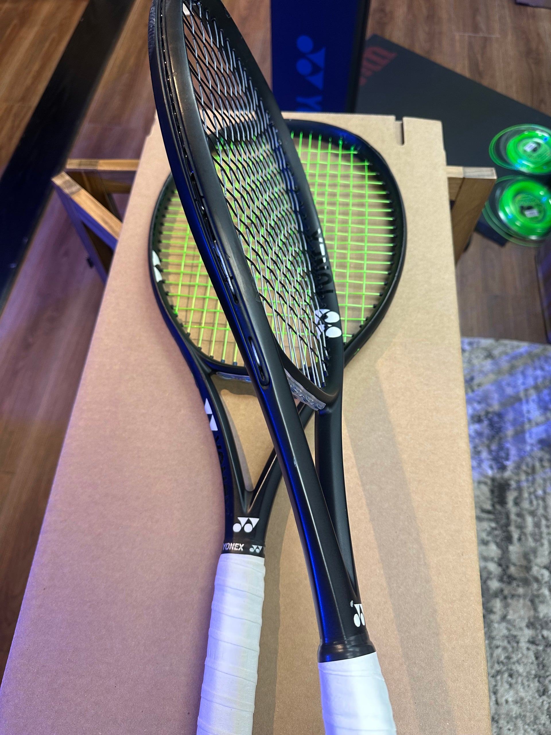 Yonex EZONE Blackouts